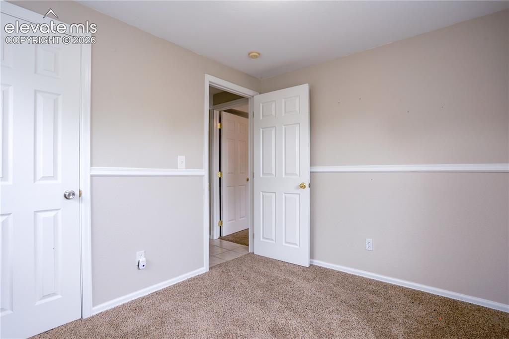 Image 31 of 39: Bedroom