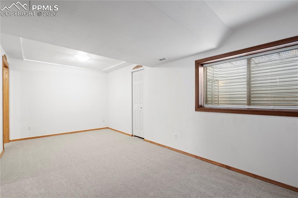 Image 33 of 46: Brand new carpeting