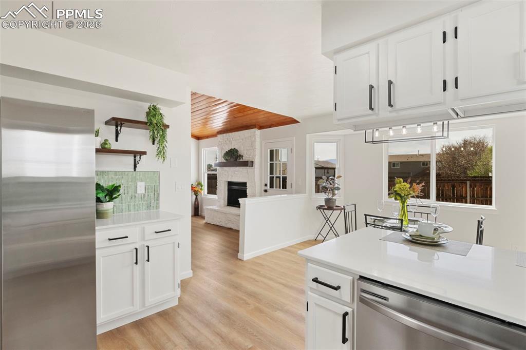 Image 11 of 32: No Description Available