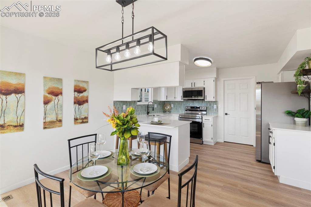 Image 14 of 32: No Description Available