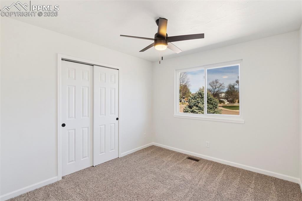 Image 25 of 32: No Description Available