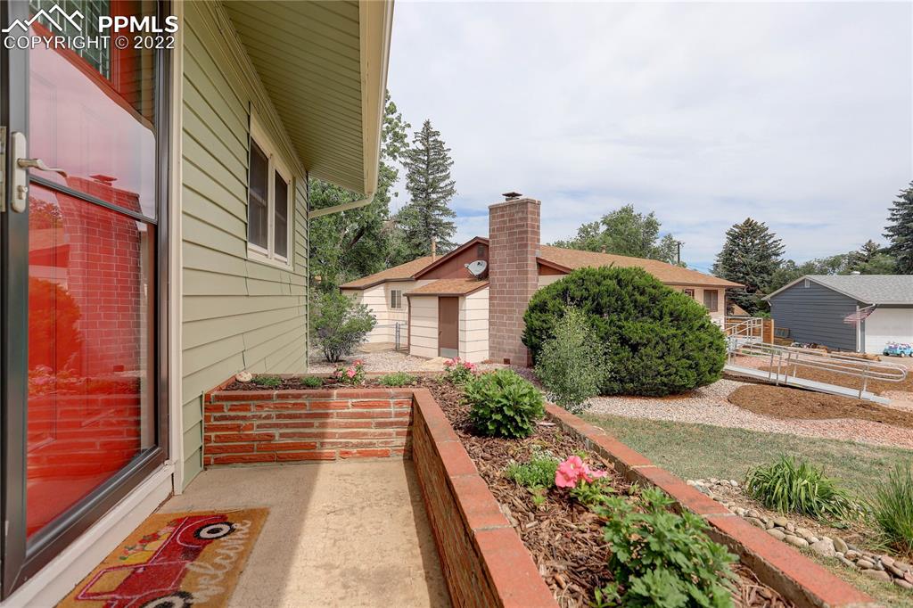 Listing 2914142, Image 2 of 36