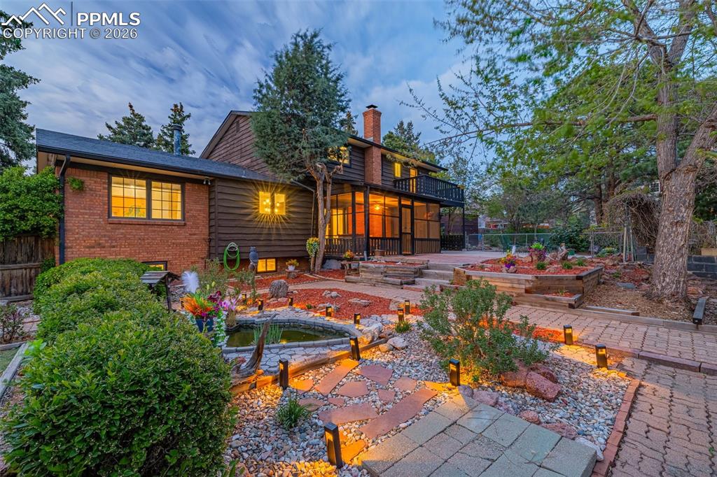 Image 2 of 45: Back of Structure