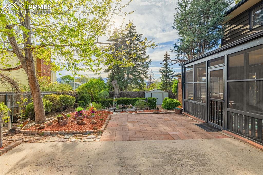 Image 34 of 45: Patio