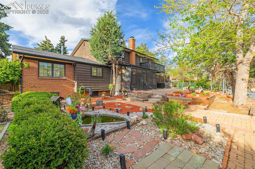 Image 36 of 45: Garden area-backyard