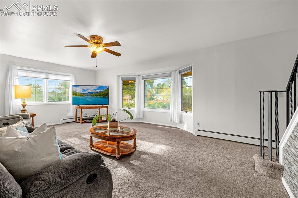 Image 7 of 45: Living Room