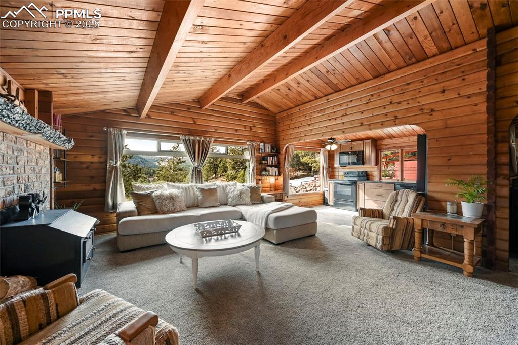 Image 5 of 39: Living Room