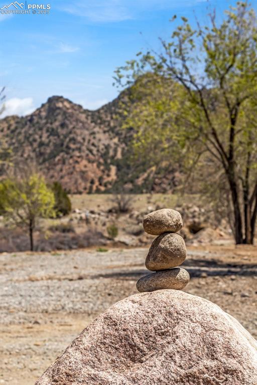 Image 31 of 33: View