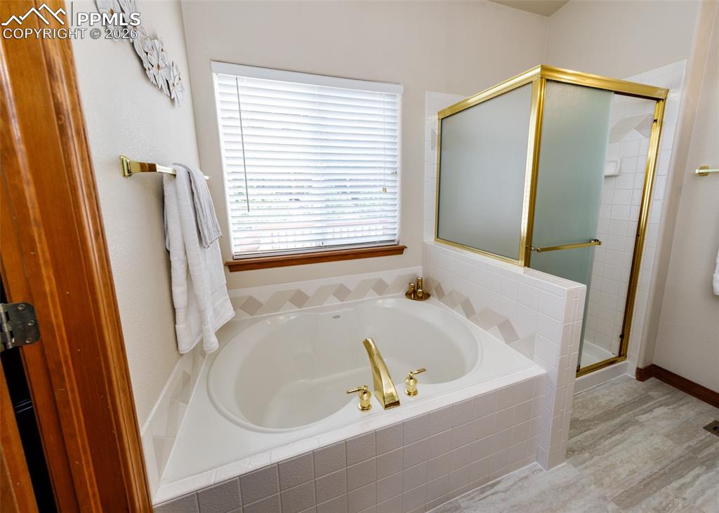 Image 21 of 50: Master Bathroom