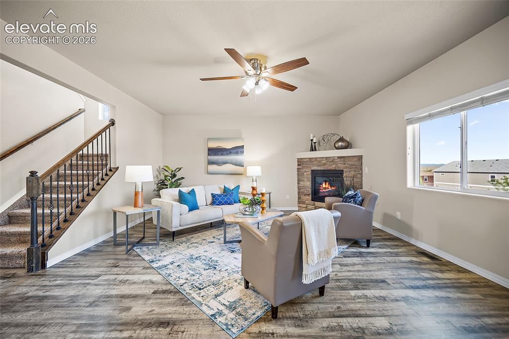 Image 6 of 38: Living Room