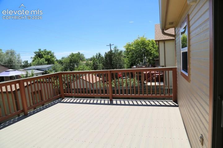 Image 11 of 23: Deck