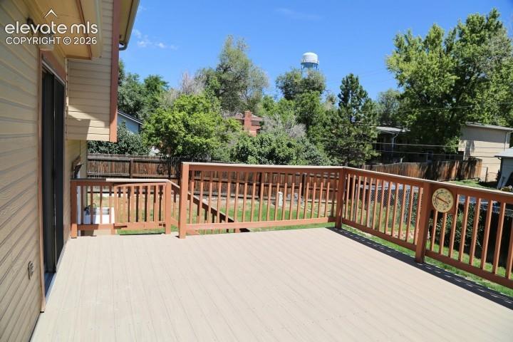 Image 12 of 23: Deck