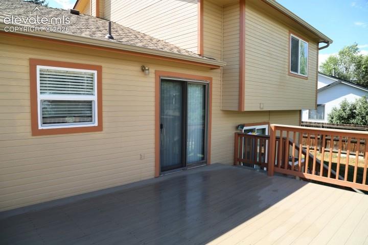 Image 9 of 23: Deck
