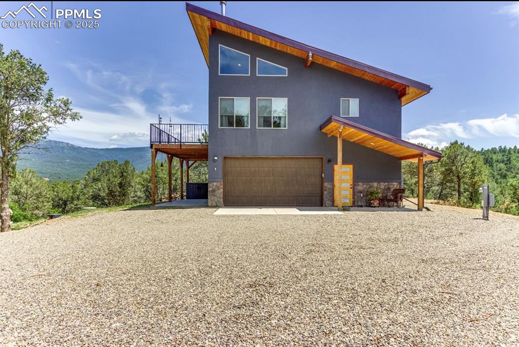 Image 5 of 47: Front of Structure