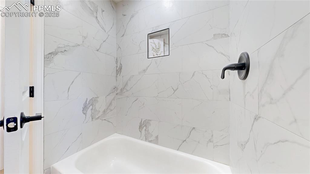 Image 24 of 50: Master Bathroom