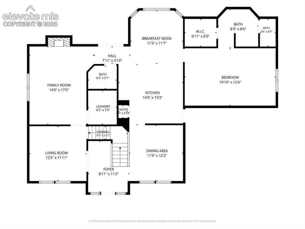 Image 33 of 49: Floor plan