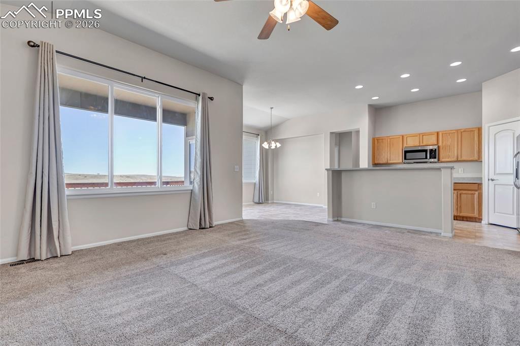 Image 3 of 25: Living Room