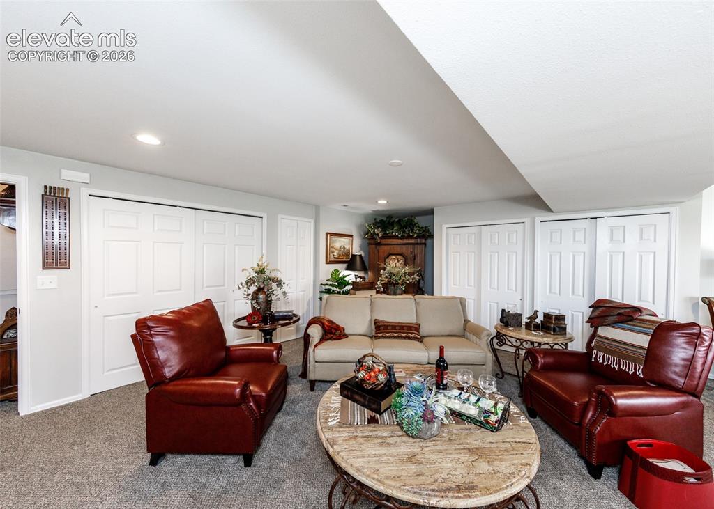 Image 25 of 47: Family Room