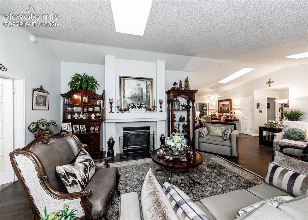 Image 5 of 47: Living Room