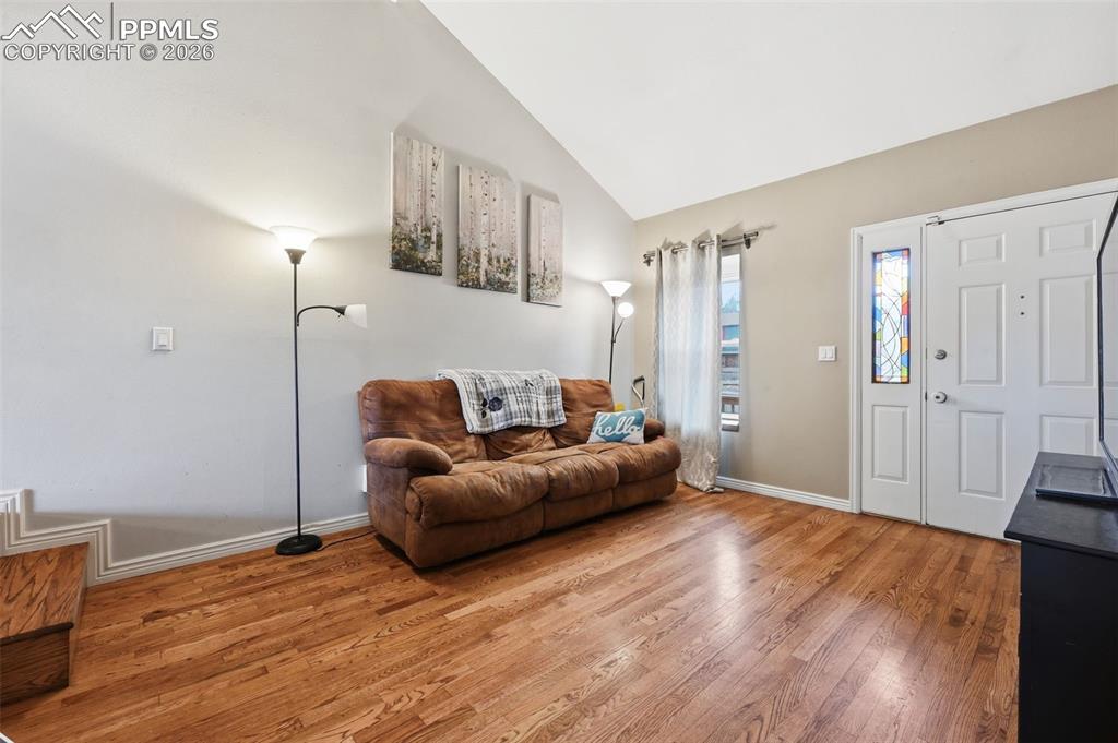 Image 6 of 35: Living Room