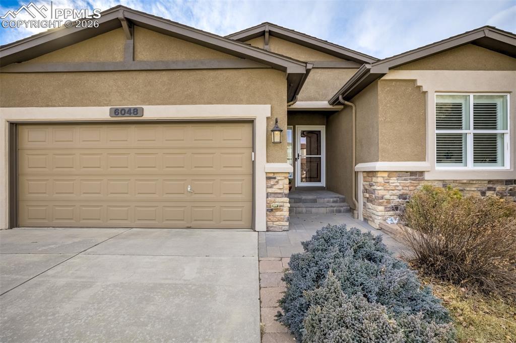 Image 3 of 50: Entrance to home