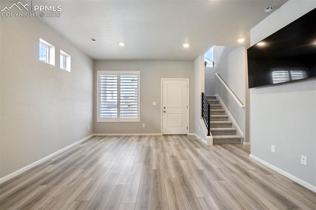 Image 11 of 50: Living Room