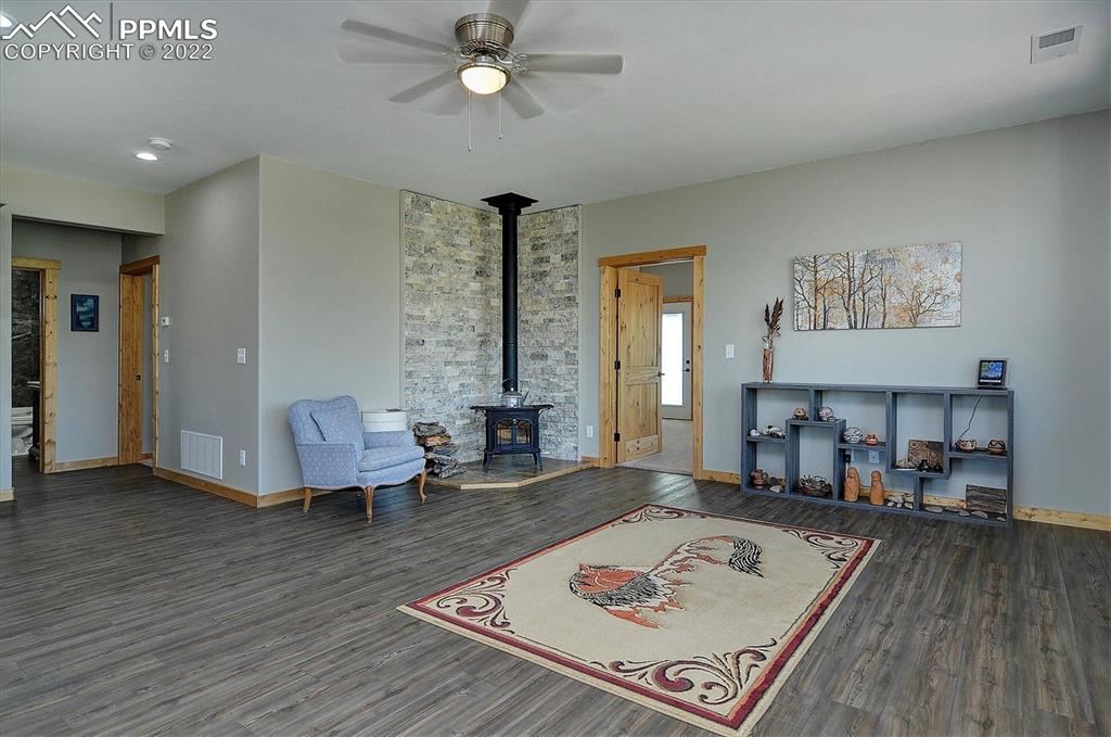Listing 2938587, Image 13 of 28