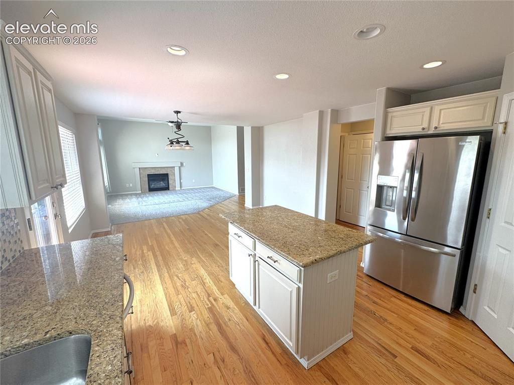 Image 11 of 43: Kitchen