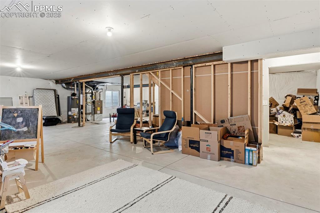 Image 31 of 40: Huge Potential for expansion