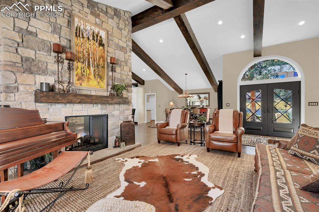 Image 8 of 42: Living Room