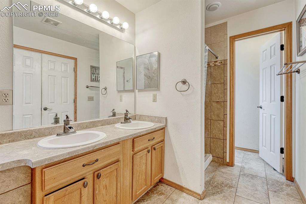 Image 19 of 47: Master Bathroom