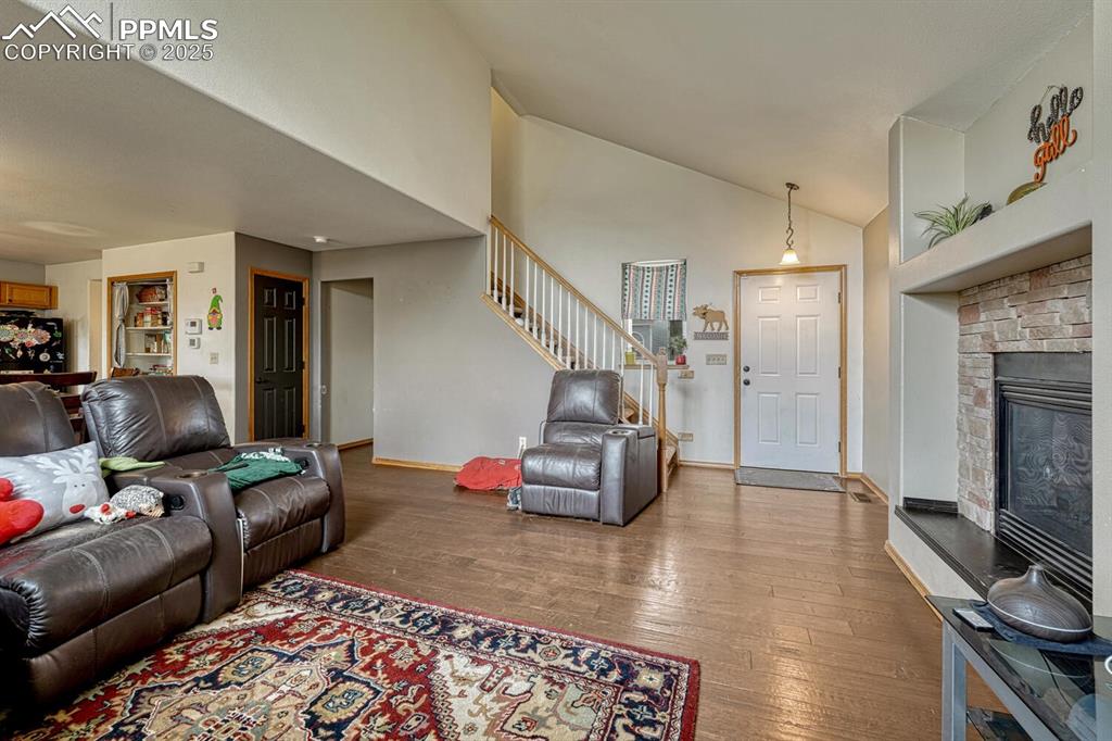 Image 6 of 47: Living Room