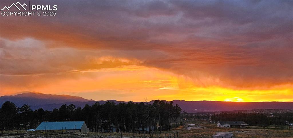 Image 17 of 22: View