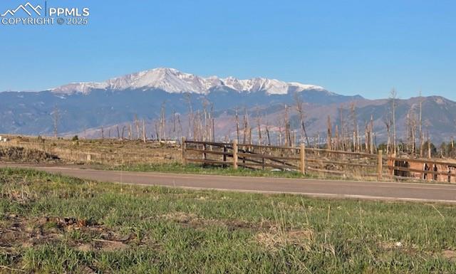 Image 20 of 22: View