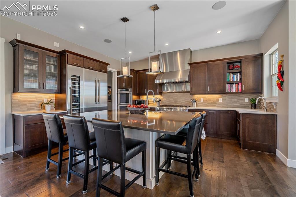 Image 15 of 50: A chef