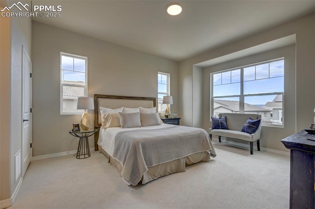 Image 20 of 32: Master Bedroom