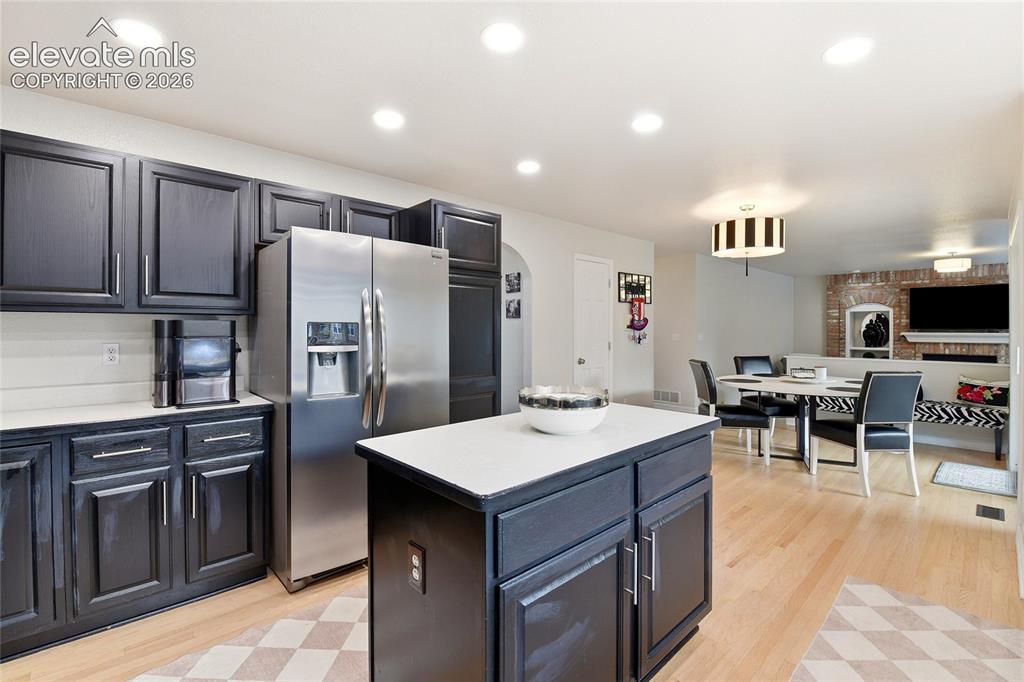 Image 13 of 46: Kitchen