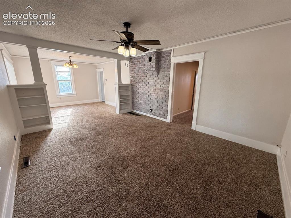 Image 11 of 50: Living Room