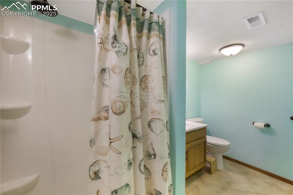 Image 41 of 50: Basement level 3/4 bathroom