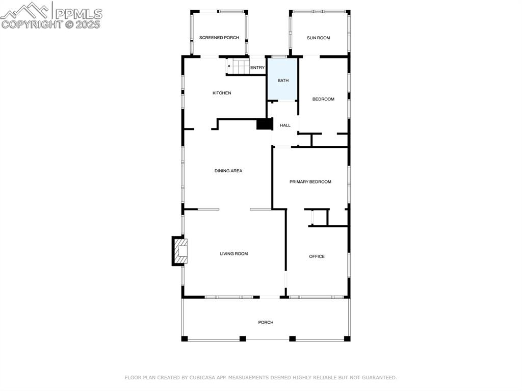 Image 37 of 39: Main level floor plan