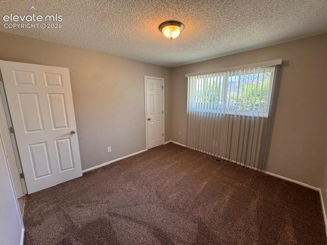Image 11 of 21: Bedroom