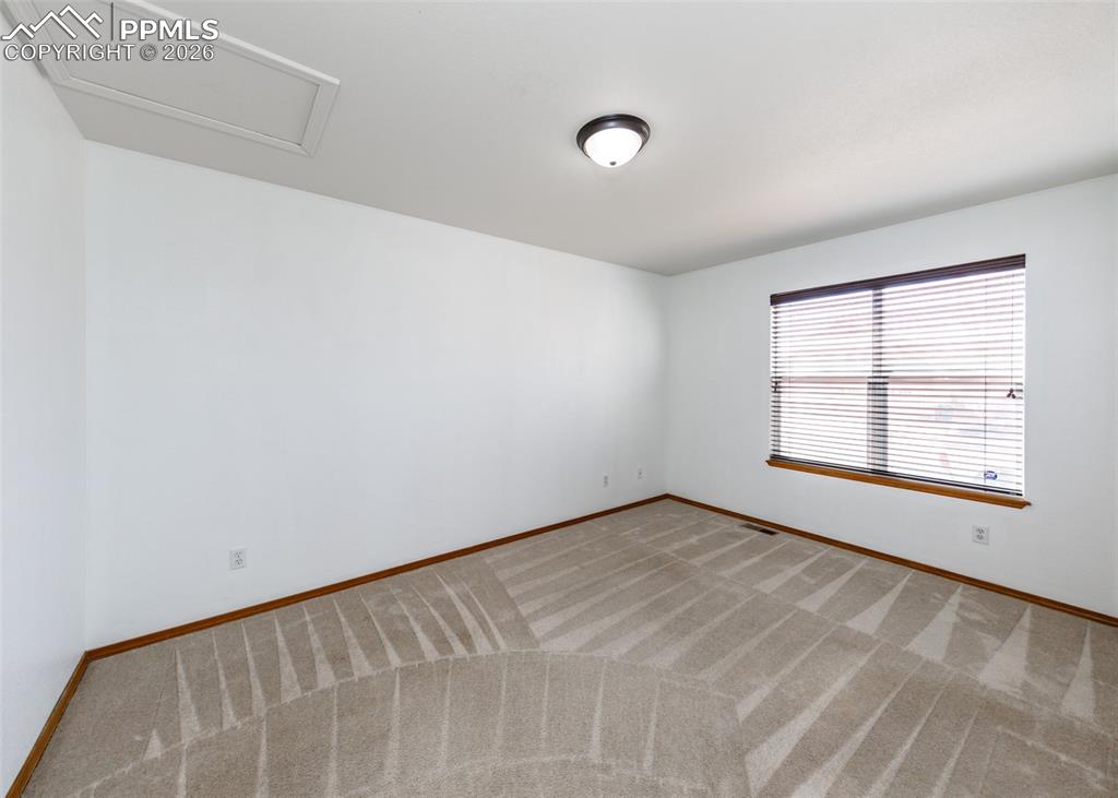 Image 23 of 39: Bedrooom #2 Upstairs