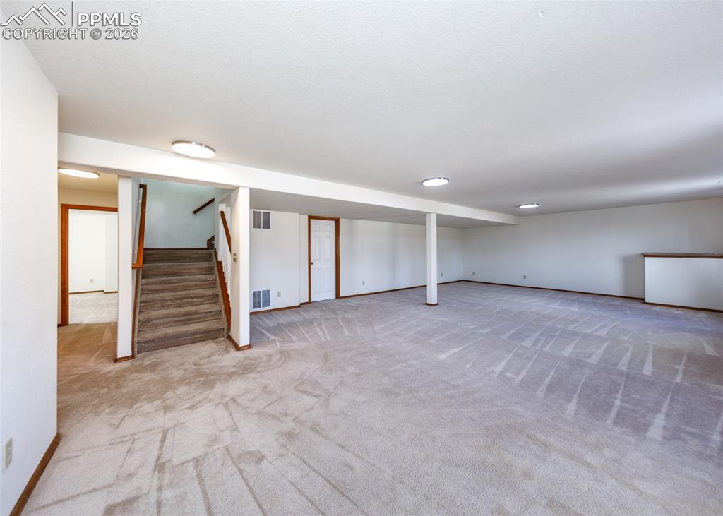 Image 28 of 39: Family Room