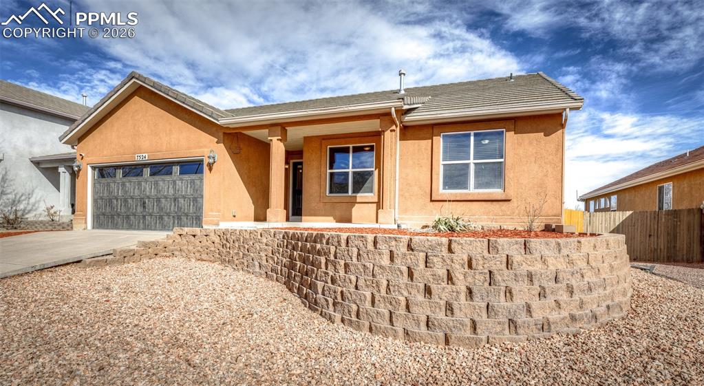 Image 3 of 39: Front of Structure