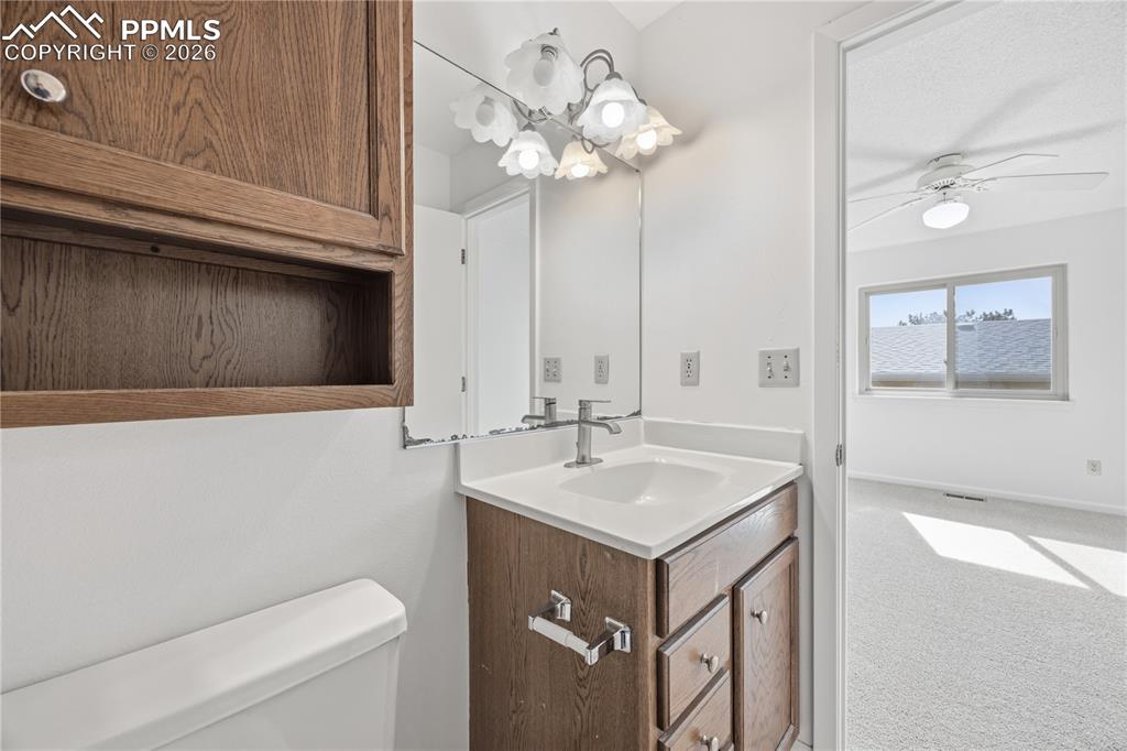 Image 25 of 32: No Description Available