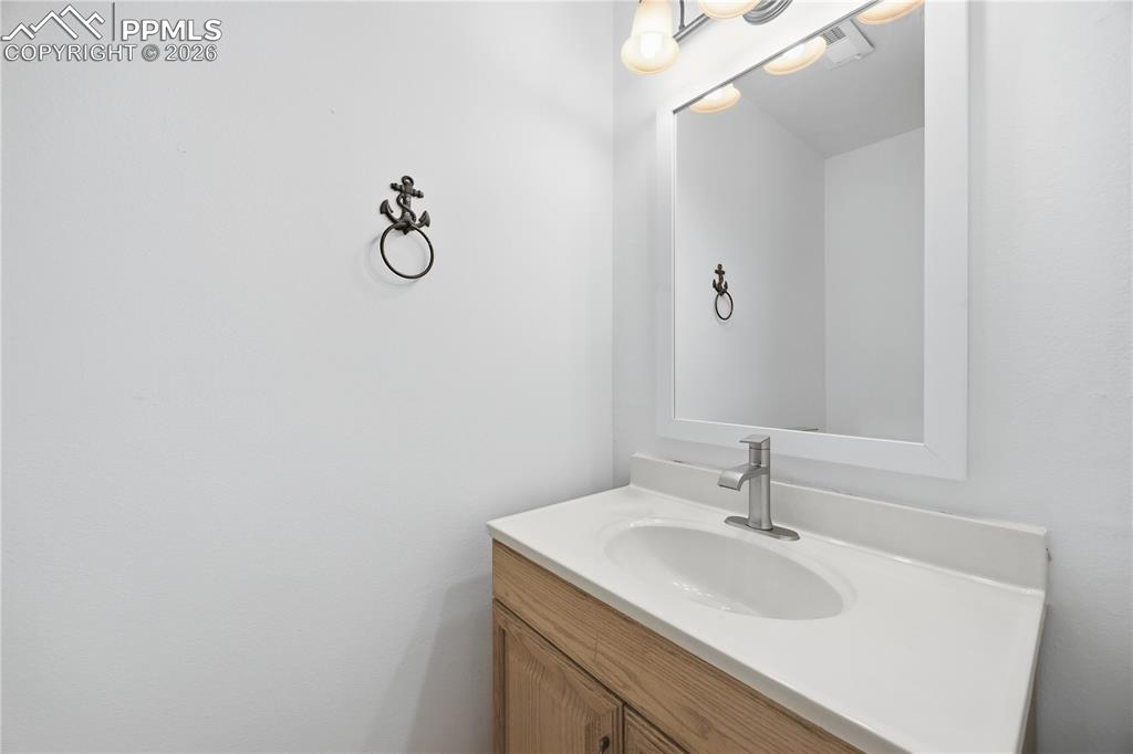 Image 26 of 32: No Description Available