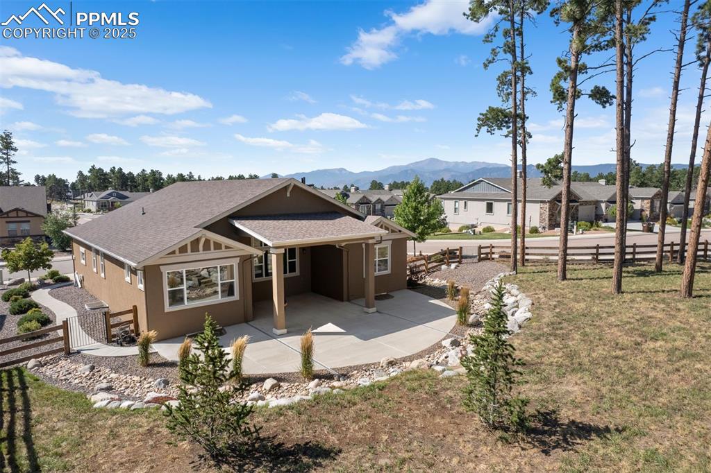 Image 43 of 50: Back of Structure