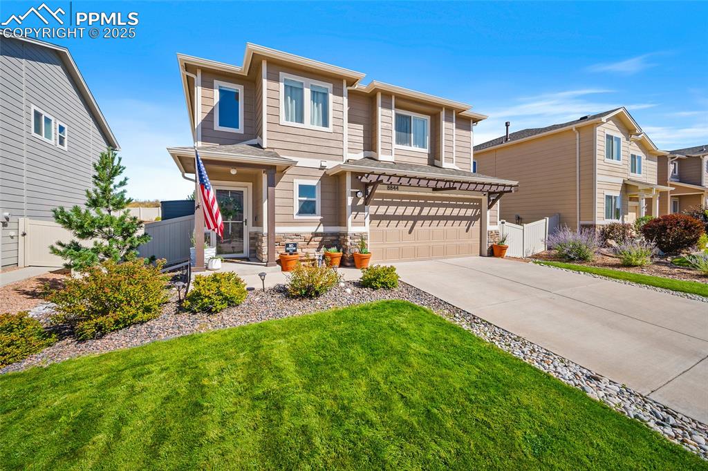 Image 38 of 45: Front of Structure