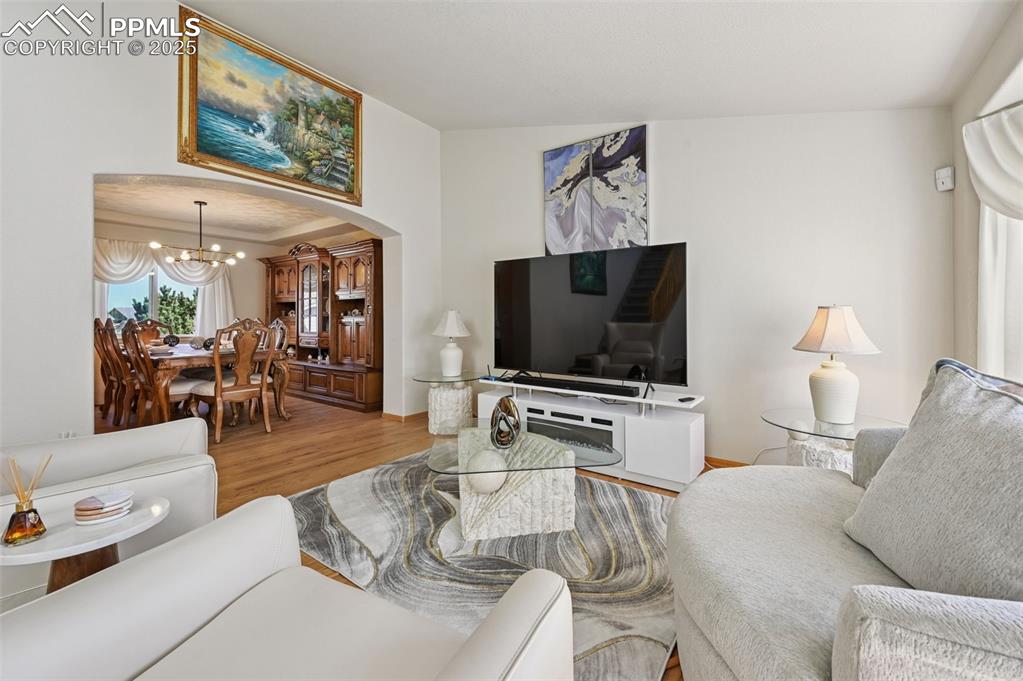 Image 5 of 47: Living Room