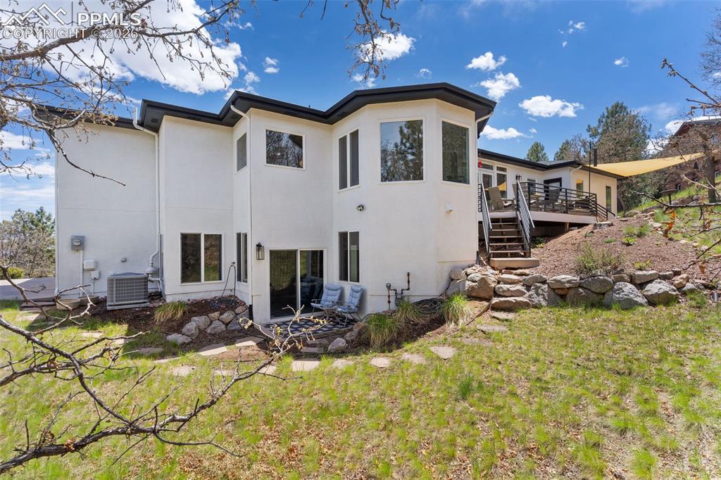 Image 42 of 49: Well maintained and low maintenance home/property that provides privacy & c